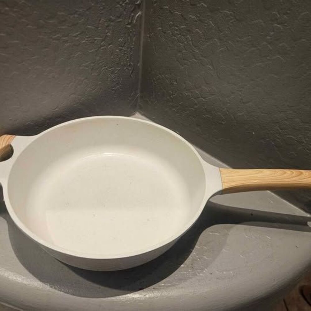 SOHO Loft 11-Inch White Granite Nonstick Frying Pan